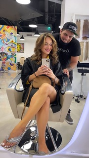 Claudia Leitte feet photo thumbnail