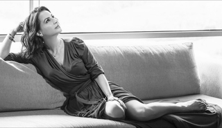 Claudia Lizaldi feet photo thumbnail
