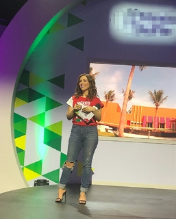 Claudia Lizaldi feet photo thumbnail