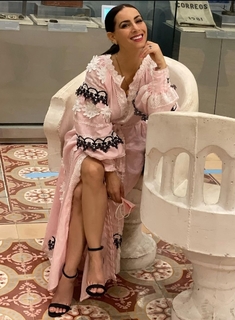 Claudia Lizaldi feet photo thumbnail