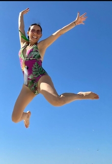Claudia Lizaldi feet photo thumbnail