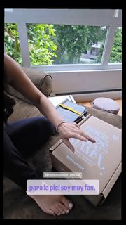 Claudia Lizaldi feet photo 17