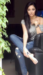 Claudia Lynx feet photo 19