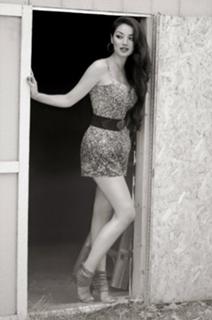 Claudia Lynx feet photo 10