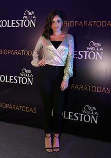Claudia Martín feet photo 4