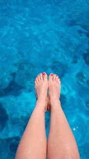 Claudia Martín feet photo 11
