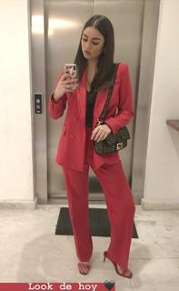 Claudia Martín feet photo 17