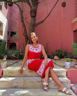Claudia Martín feet photo 8