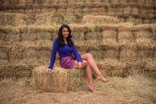 Claudia Martín feet photo 4