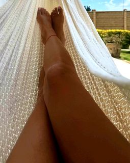 Claudia Martín feet photo 10