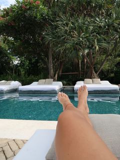 Claudia Martín feet photo 1