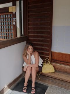 Claudia Martín feet photo 5