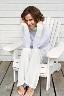 Claudia Michelsen feet photo thumbnail