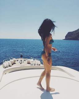 Claudia Nahum feet photo 4