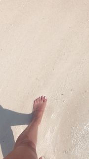 Claudia Nahum feet photo 20