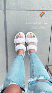 Claudia Nahum feet photo 18