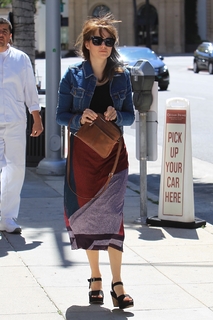 Claudia O'Doherty feet photo 9