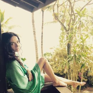 Claudia Ohana feet photo thumbnail