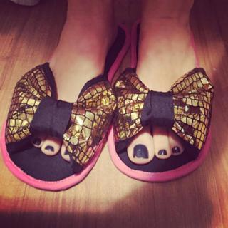 Claudia Ohana feet photo thumbnail