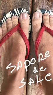 Claudia Ohana feet photo thumbnail