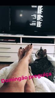 Claudia Ohana feet photo thumbnail