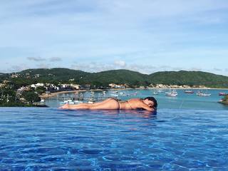 Claudia Ohana feet photo thumbnail