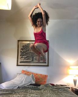 Claudia Ohana feet photo thumbnail