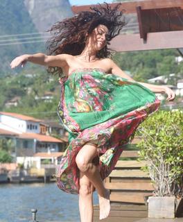 Claudia Ohana feet photo thumbnail