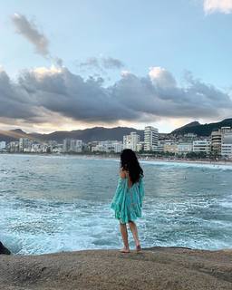 Claudia Ohana feet photo thumbnail