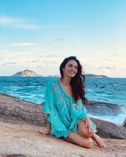 Claudia Ohana feet photo thumbnail