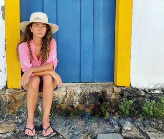 Claudia Ohana feet photo thumbnail