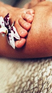 Claudia Ohana feet photo thumbnail