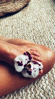Claudia Ohana feet photo thumbnail