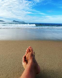 Claudia Ohana feet photo thumbnail