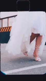 Claudia Ohana feet photo thumbnail