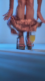 Claudia Ohana feet photo thumbnail