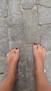 Claudia Ohana feet photo thumbnail