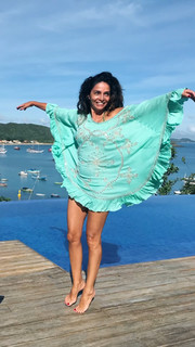 Claudia Ohana feet photo thumbnail