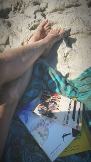 Claudia Ohana feet photo thumbnail
