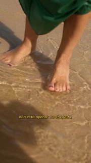 Claudia Ohana feet photo thumbnail