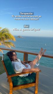 Claudia Ohana feet photo thumbnail