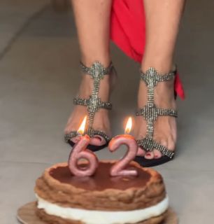 Claudia Ohana feet photo 1