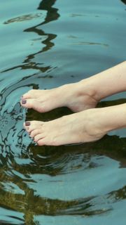 Claudia Ohana feet photo 2