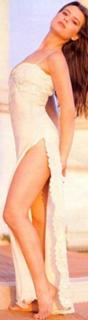 Claudia Pandolfi feet photo 3