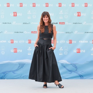 Claudia Pandolfi feet photo 8
