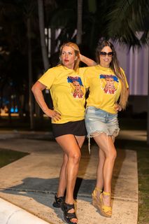 Claudia Romani feet photo thumbnail