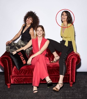Claudia Salas feet photo 1