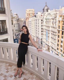 Claudia Salas feet photo 2