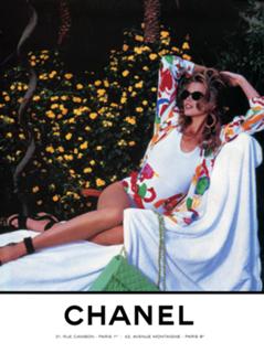 Claudia Schiffer feet photo thumbnail