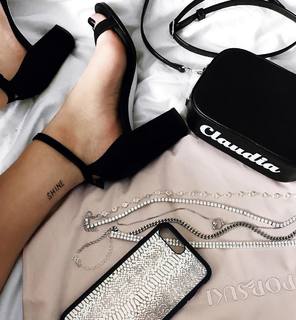 Claudia Sulewski feet photo 10